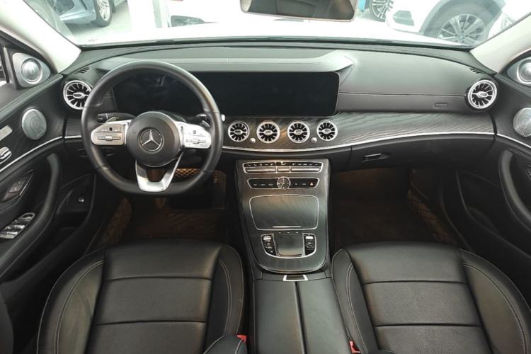 Used Mercedes-Benz E-Class 2019 E 300 L Sporty and Stylish Model Center Console