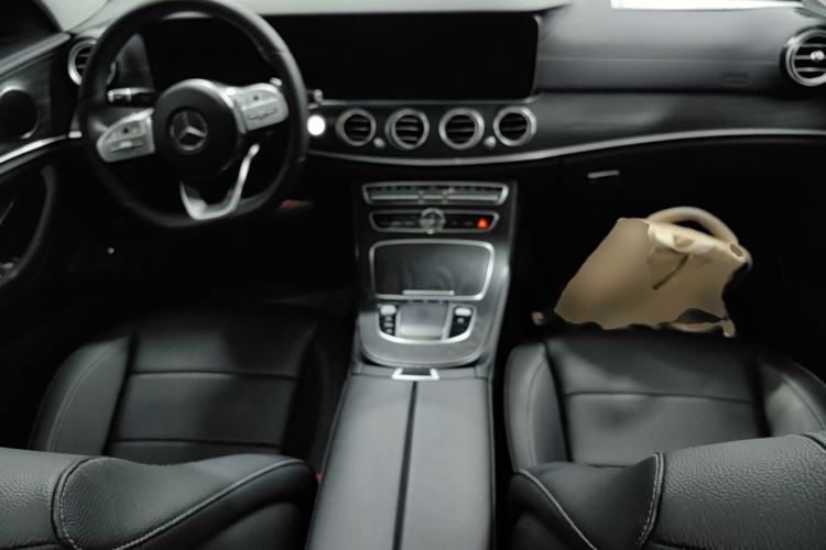 Used Mercedes-Benz E-Class 2019 Restyled E 300 L Sporty and Stylish Edition Center Console