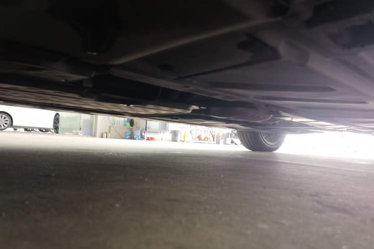 Used Mercedes-Benz E-Class 2019 E 260 Sport Edition Chassis Front Left
