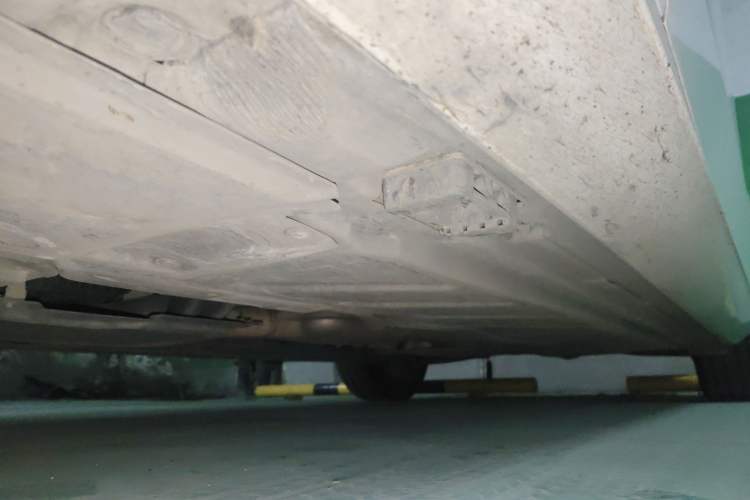 Used Mercedes-Benz E-Class 2019 E 260 Sport Edition Chassis Front Left