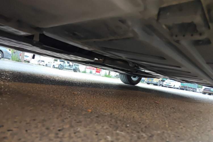 Used Mercedes-Benz E-Class 2019 E 260 Sport Edition Chassis Front Left