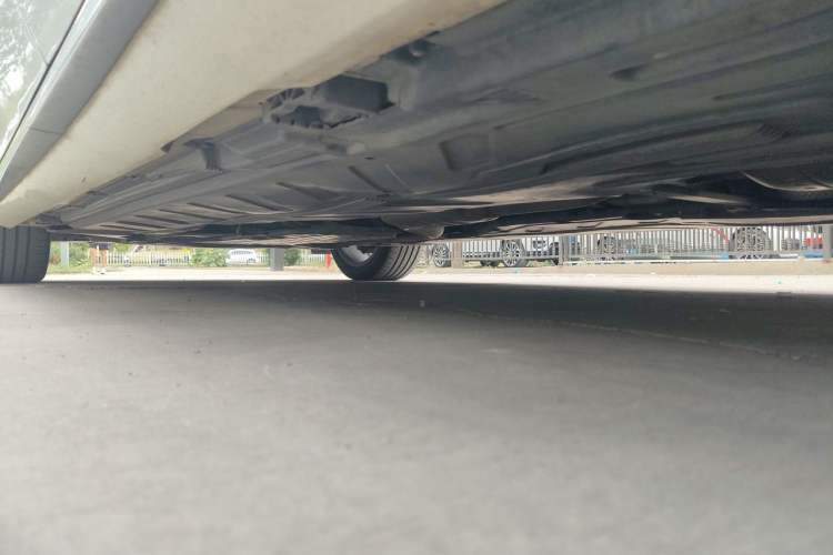 Used Mercedes-Benz E-Class 2019 E 260 L Sport Edition Chassis Front Left