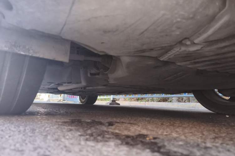 Used Mercedes-Benz E-Class 2019 E 200 L Sport Edition Chassis Front Right
