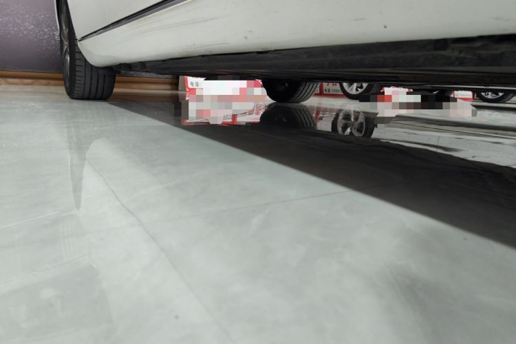 Used Mercedes-Benz E-Class 2019 E 200 L Chassis Front Right