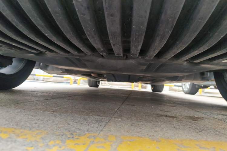Used Mercedes-Benz E-Class 2019 E 260 L Chassis Front