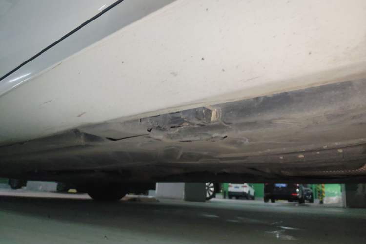 Used Mercedes-Benz E-Class 2019 E 260 Sport Edition Chassis Rear Left