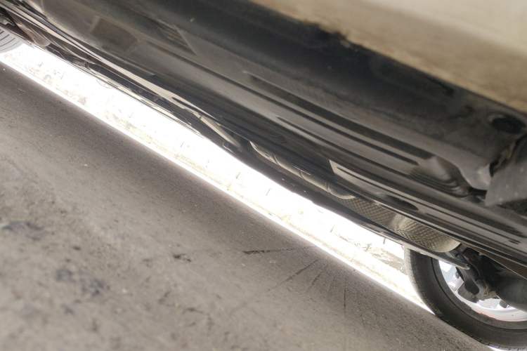 Used Mercedes-Benz E-Class 2019 E 200 L Sport Edition Chassis Rear Left