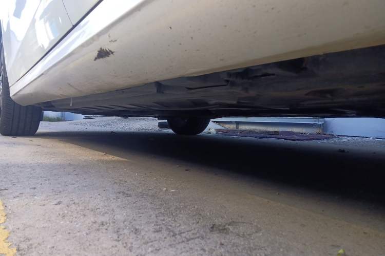 Used Mercedes-Benz E-Class 2019 E 260 Sport Edition Chassis Rear Left
