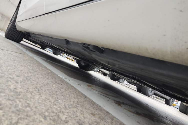 Used Mercedes-Benz E-Class 2019 E 200 L Chassis Rear Left