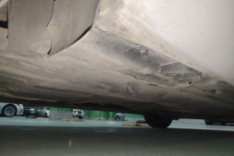Used Mercedes-Benz E-Class 2019 E 260 Sport Edition Chassis Rear Right
