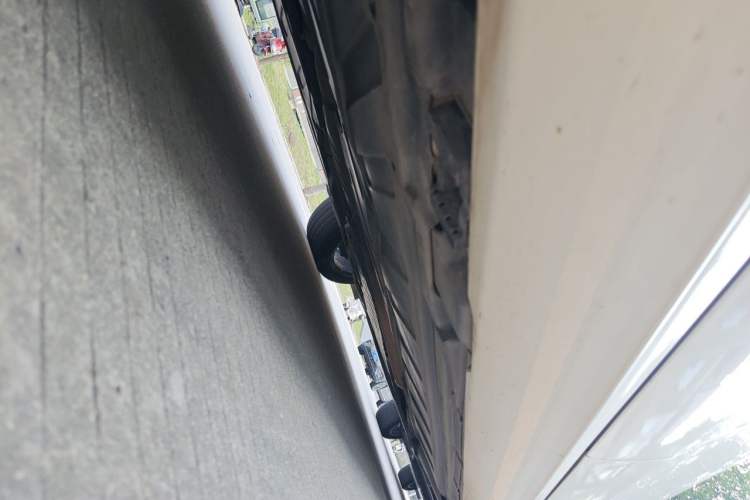 Used Mercedes-Benz E-Class 2019 E 260 Sport Edition Chassis Rear Right