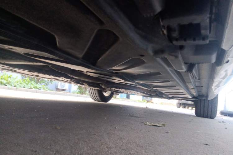 Used Mercedes-Benz E-Class 2019 E 260 Sport Edition Chassis Rear Right