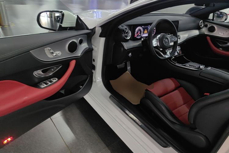 Used Mercedes-Benz E-Class 2019 E 200 Coupe Driver Seat