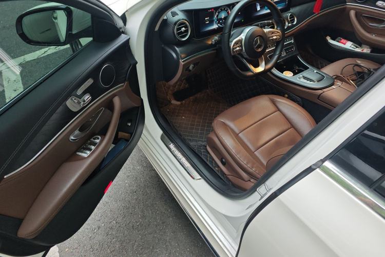Used Mercedes-Benz E-Class 2019 E 300 L Sport Luxury Edition Driver Seat