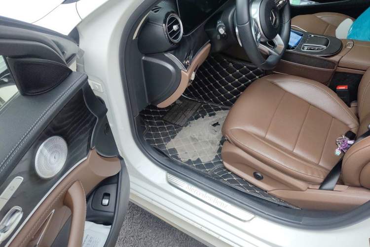 Used Mercedes-Benz E-Class 2019 Restyled E 300 L Sport Luxury Edition Driver Seat
