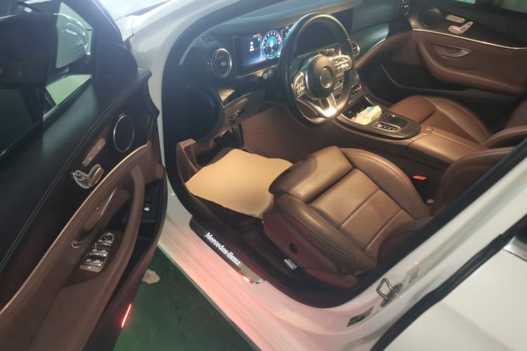 Used Mercedes-Benz E-Class 2019 E 260 L Sport 4MATIC Driver Seat