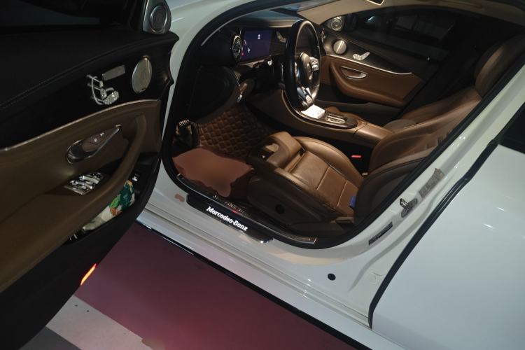 Used Mercedes-Benz E-Class 2019 E 200 L Sport Edition Driver Seat