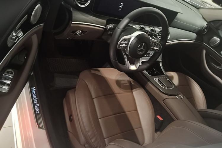 Used Mercedes-Benz E-Class 2019 Restyled E 300 L Sporty and Stylish Edition Driver Seat