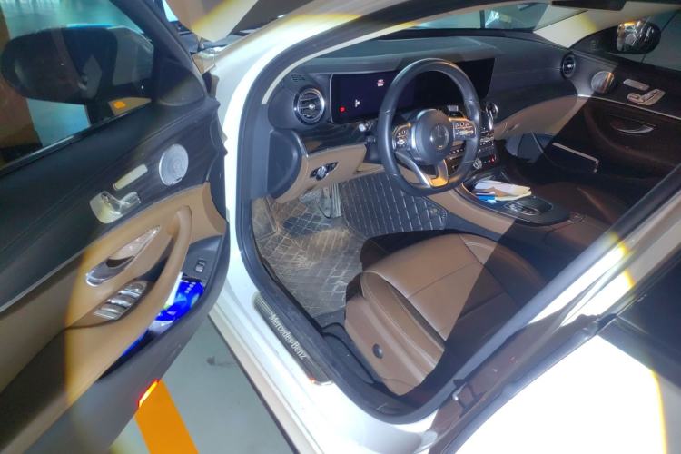 Used Mercedes-Benz E-Class 2019 Facelifted E 300 L Stylish Version Driver Seat