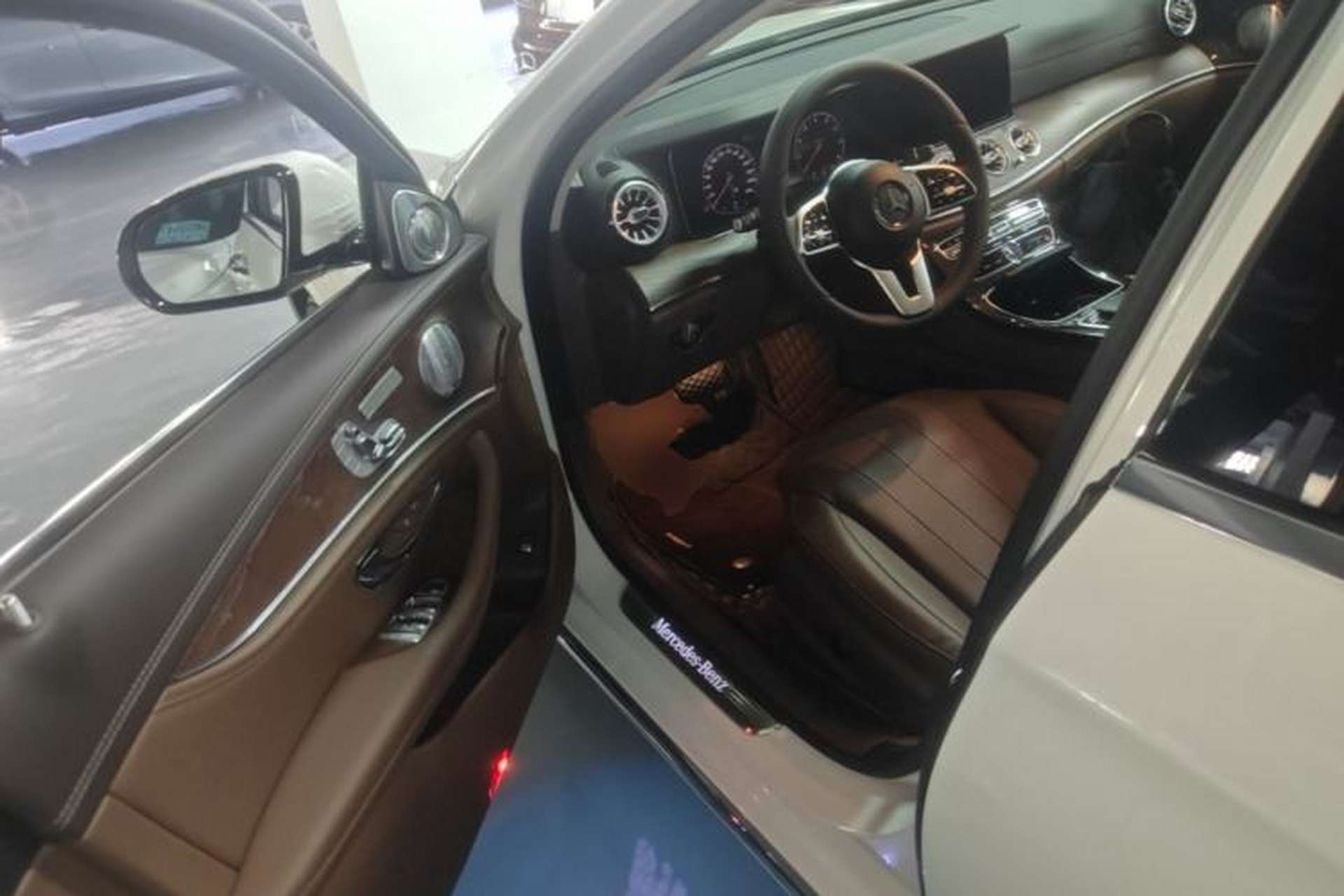 Used Mercedes-Benz E-Class 2019 Facelifted E 300 L Stylish Version Driver Seat
