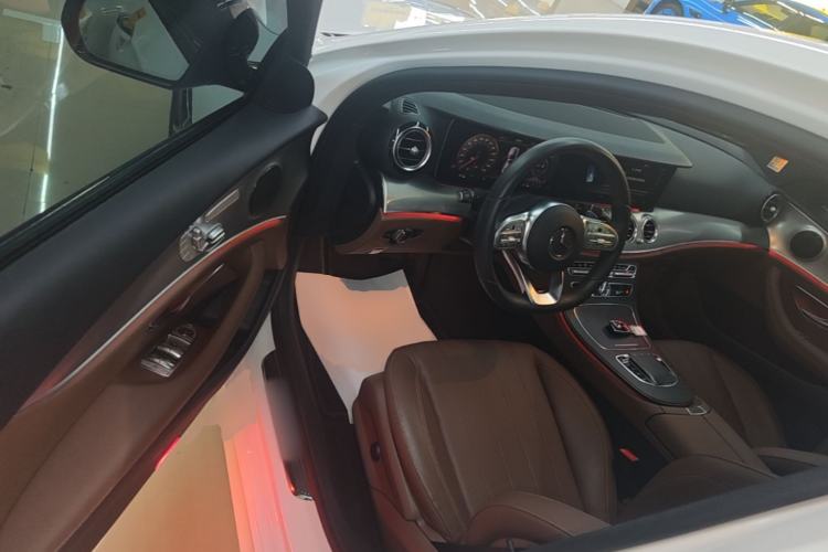 Used Mercedes-Benz E-Class 2019 E 260 Sport Edition Driver Seat