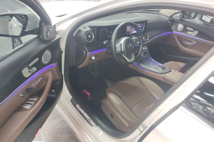 Used Mercedes-Benz E-Class 2019 Restyled E 300 L Sport Luxury Edition Driver Seat