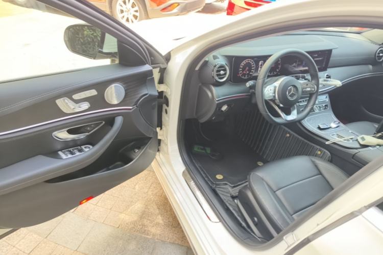 Used Mercedes-Benz E-Class 2019 Restyled E 300 L Sport Luxury Edition Driver Seat