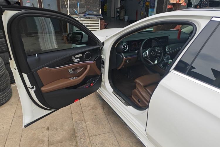 Used Mercedes-Benz E-Class 2019 E 200 L Sport Edition Driver Seat