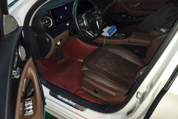 Used Mercedes-Benz E-Class 2019 E 260 L Sport 4MATIC Driver Seat