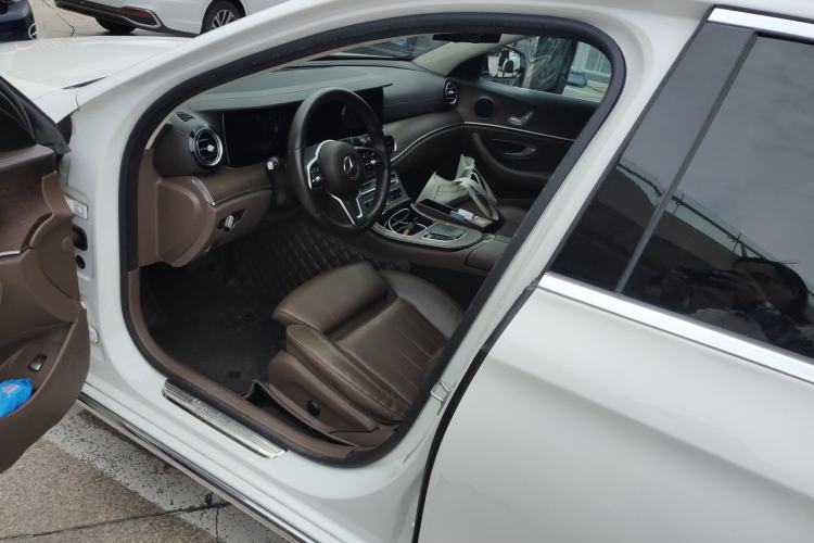 Used Mercedes-Benz E-Class 2019 E 200 L Driver Seat