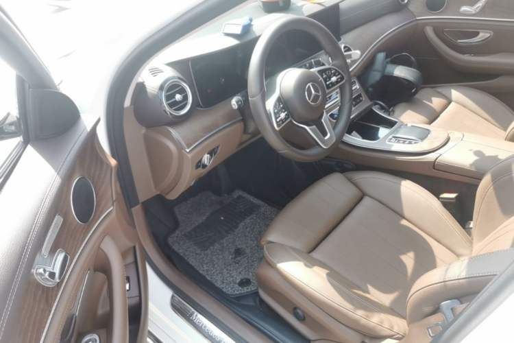 Used Mercedes-Benz E-Class 2019 E 260 L Driver Seat