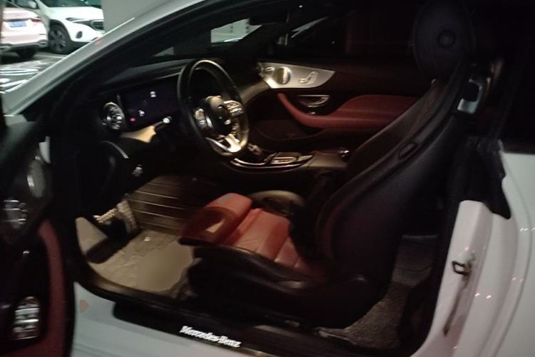 Used Mercedes-Benz E-Class 2019 E 200 Coupe Driver Seat