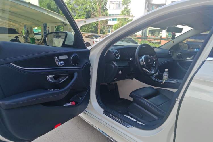 Used Mercedes-Benz E-Class 2019 E 260 L Sport Edition Driver Seat