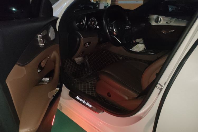 Used Mercedes-Benz E-Class 2019 E 200 Sport 4MATIC Driver Seat