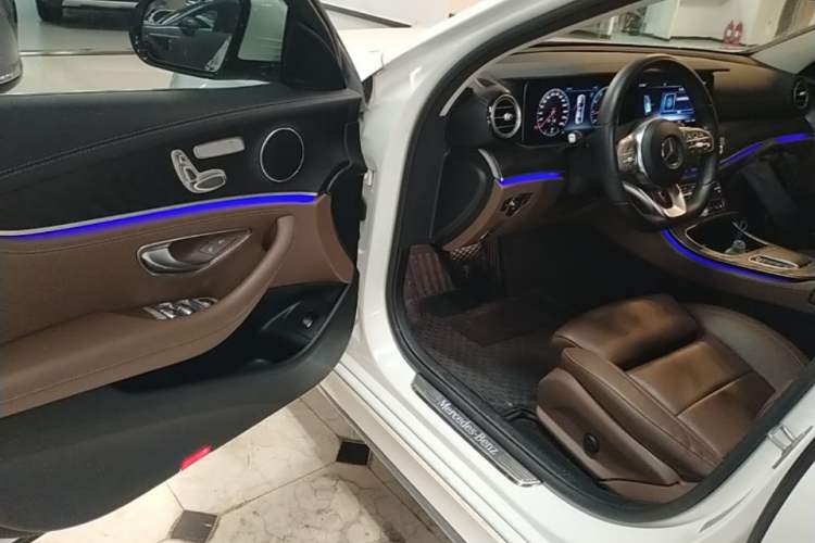 Used Mercedes-Benz E-Class 2019 E 200 L Sport Edition Driver Seat