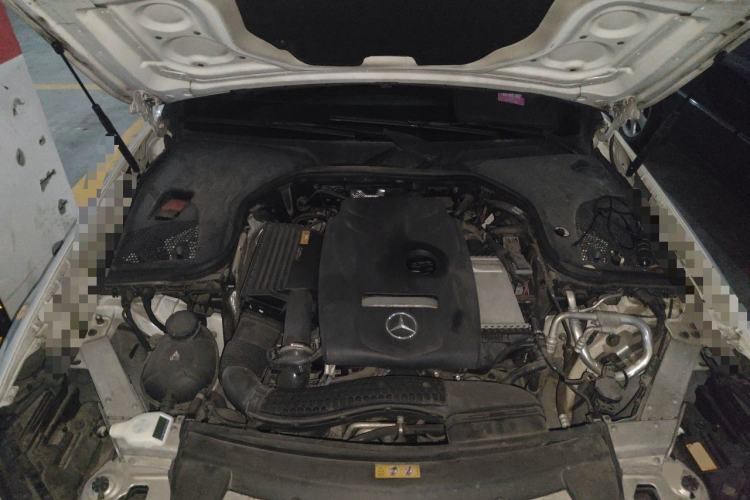 Used Mercedes-Benz E-Class 2019 E 300 L Luxury Model Engine Bay