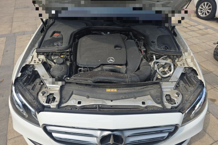 Used Mercedes-Benz E-Class 2019 Restyled E 300 L Sport Luxury Edition Engine Bay