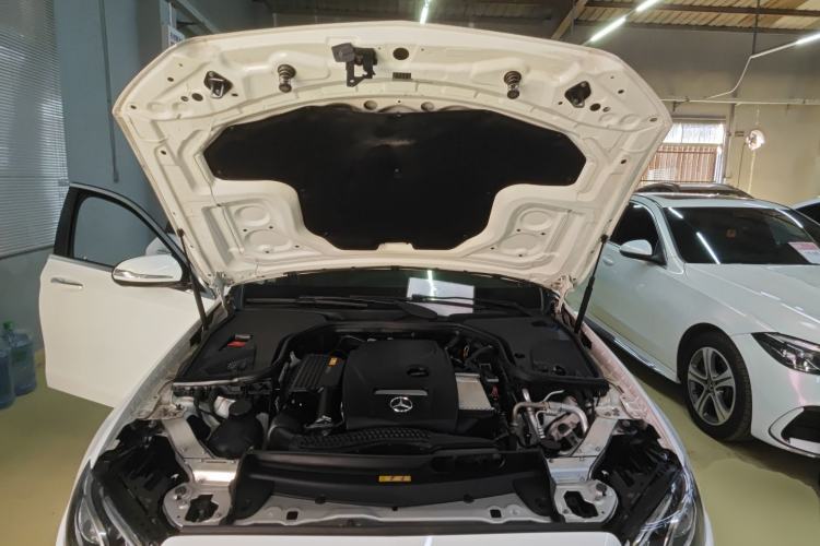 Used Mercedes-Benz E-Class 2019 E 200 L Sport Edition Engine Bay