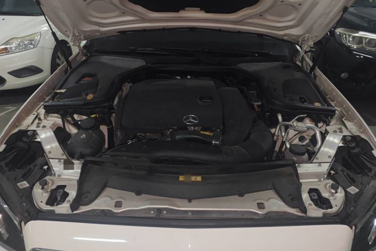 Used Mercedes-Benz E-Class 2019 E 260 Sport Edition Engine Bay