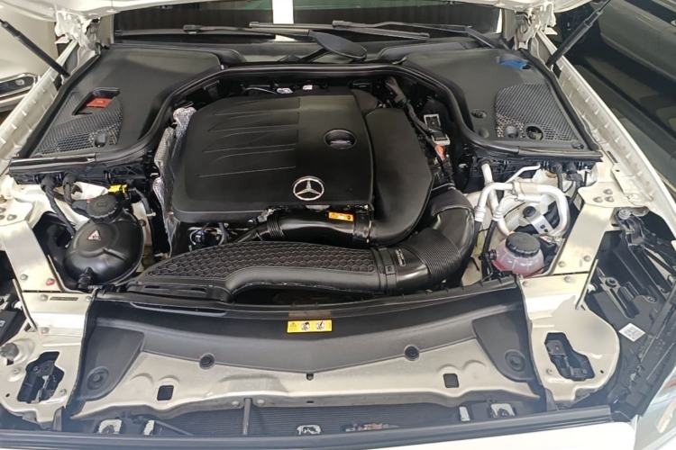 Used Mercedes-Benz E-Class 2019 E 260 Sport Edition 4MATIC Engine Bay