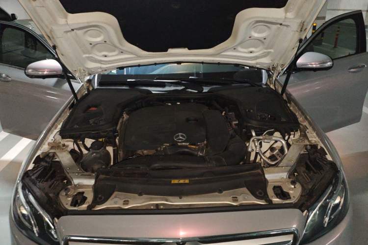 Used Mercedes-Benz E-Class 2019 Restyled E 300 L Sport Luxury Edition Engine Bay