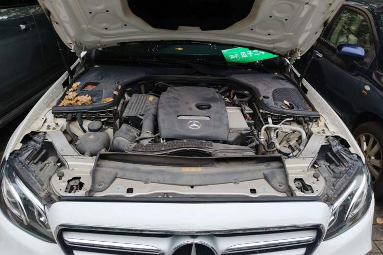 Used Mercedes-Benz E-Class 2019 E 300 L Sport Luxury Edition Engine Bay