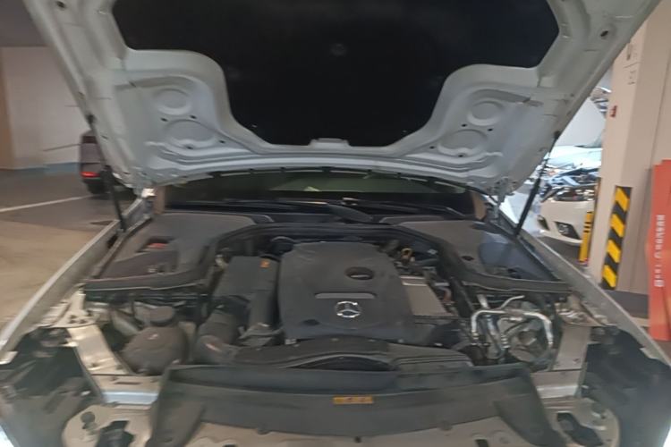 Used Mercedes-Benz E-Class 2019 E 200 L Sport Edition Engine Bay