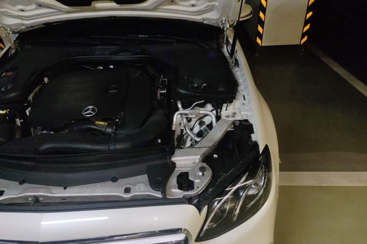 Used Mercedes-Benz E-Class 2019 Restyled E 300 L Sporty and Stylish Edition Engine Bay Left