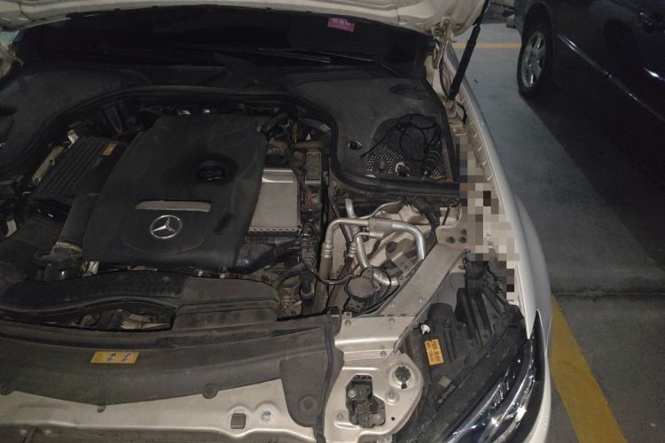 Used Mercedes-Benz E-Class 2019 E 300 L Luxury Model Engine Bay Left