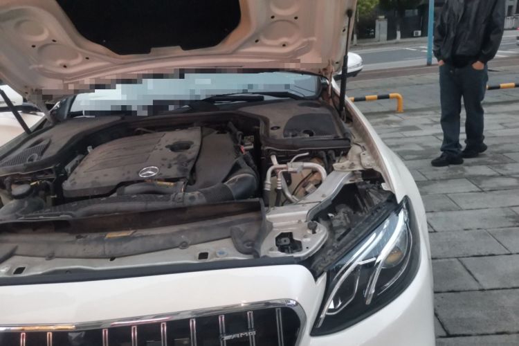 Used Mercedes-Benz E-Class 2019 Restyled E 300 L Sport Luxury Edition Engine Bay Left