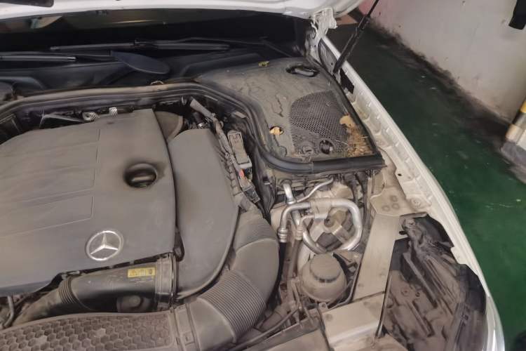 Used Mercedes-Benz E-Class 2019 E 260 L Sport 4MATIC Engine Bay Left