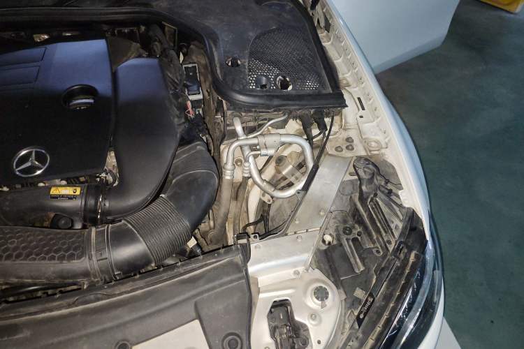 Used Mercedes-Benz E-Class 2019 Restyled E 300 L Sporty and Stylish Edition Engine Bay Left