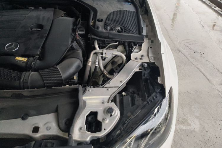 Used Mercedes-Benz E-Class 2019 Restyled E 300 L Sport Luxury Edition Engine Bay Left