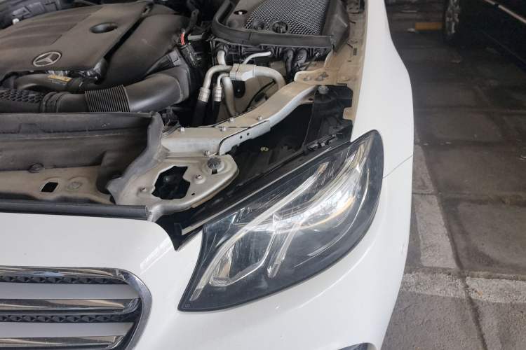 Used Mercedes-Benz E-Class 2019 Restyled E 300 L Sporty and Stylish Edition Engine Bay Left